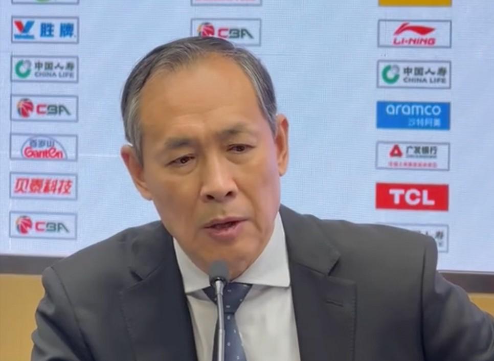 8868体育直播平台-许利民：比赛没赢但大家精神面貌都在；今晚主要输在没防住古德温